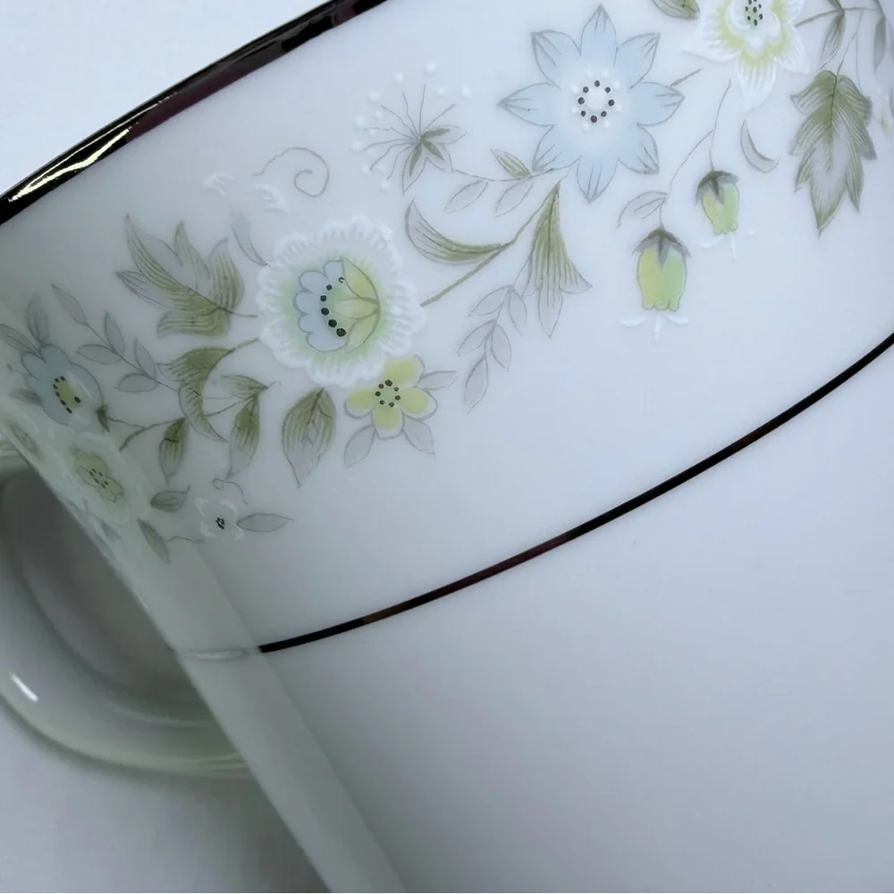Vintage Porcelain Imperial China W Dalton #745 Blue And Silver Wildflower Teacup